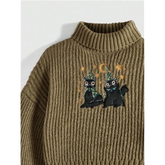 Black Cat Celestial Witchy Embroidered Oversized Green Pullover Sweater - Picture 1 of 5